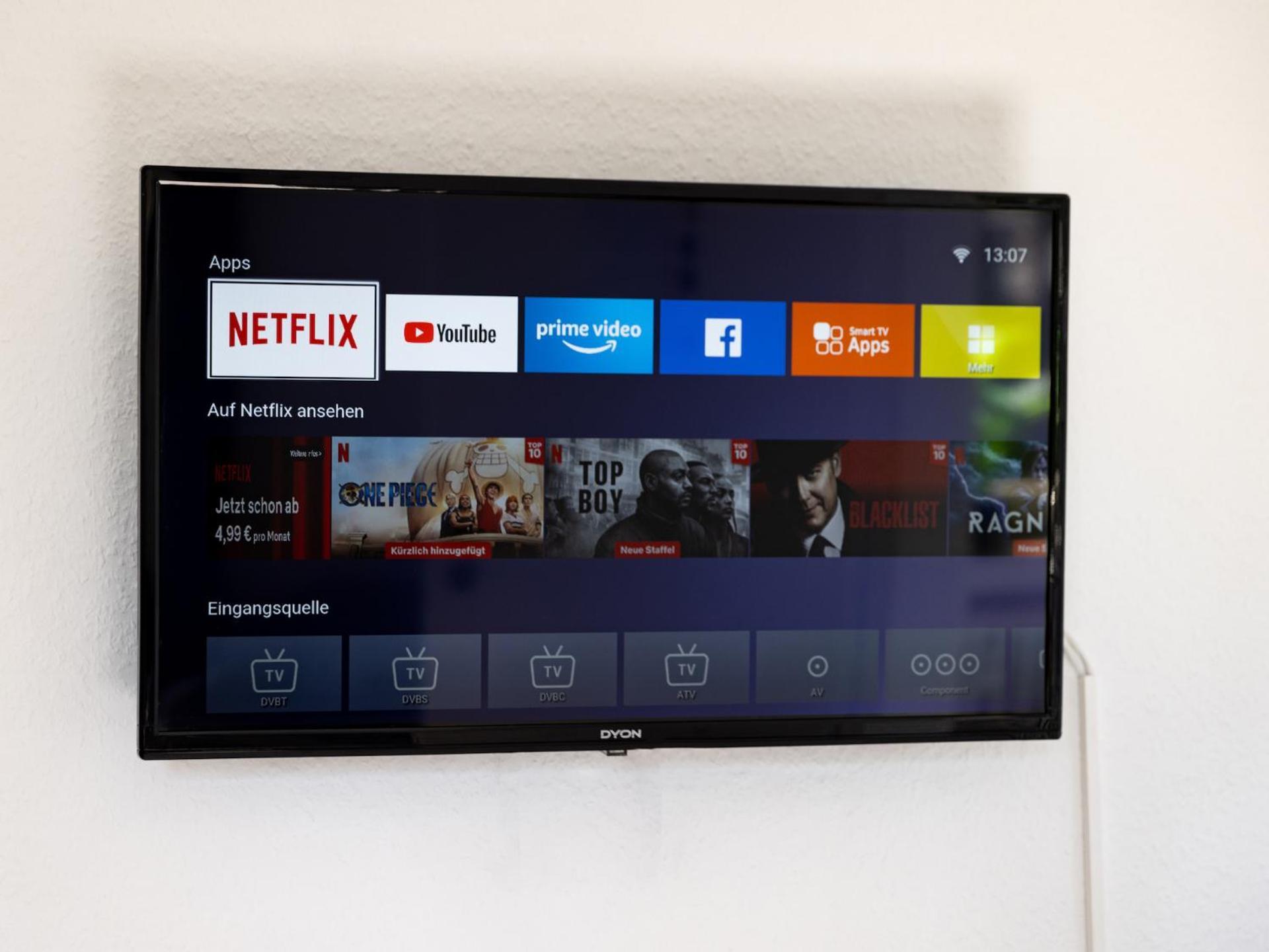 Vaz Apartments Essen, Kueche, Wlan, Tv, Netflix, Ca 15 Min Messe U Hbf Luaran gambar